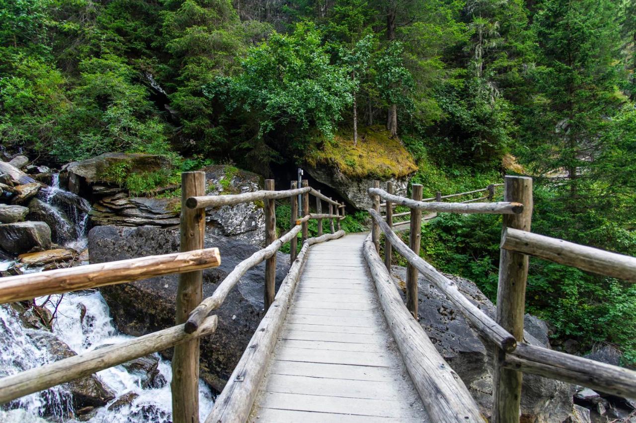Heimat - Das Natur Resort Pragraten ภายนอก รูปภาพ